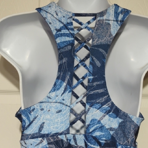 ZeroXposur Blue Patterned Apparel - Picture 6 of 13